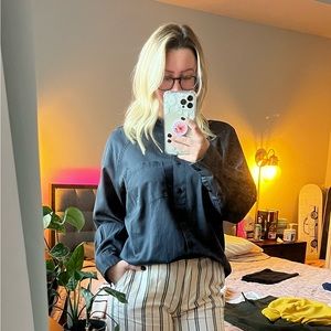 Meet your Posher, Ambur